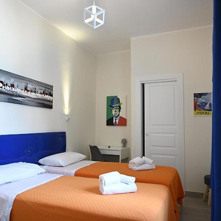 Casa Donna Francy City Center Napels Buitenkant foto