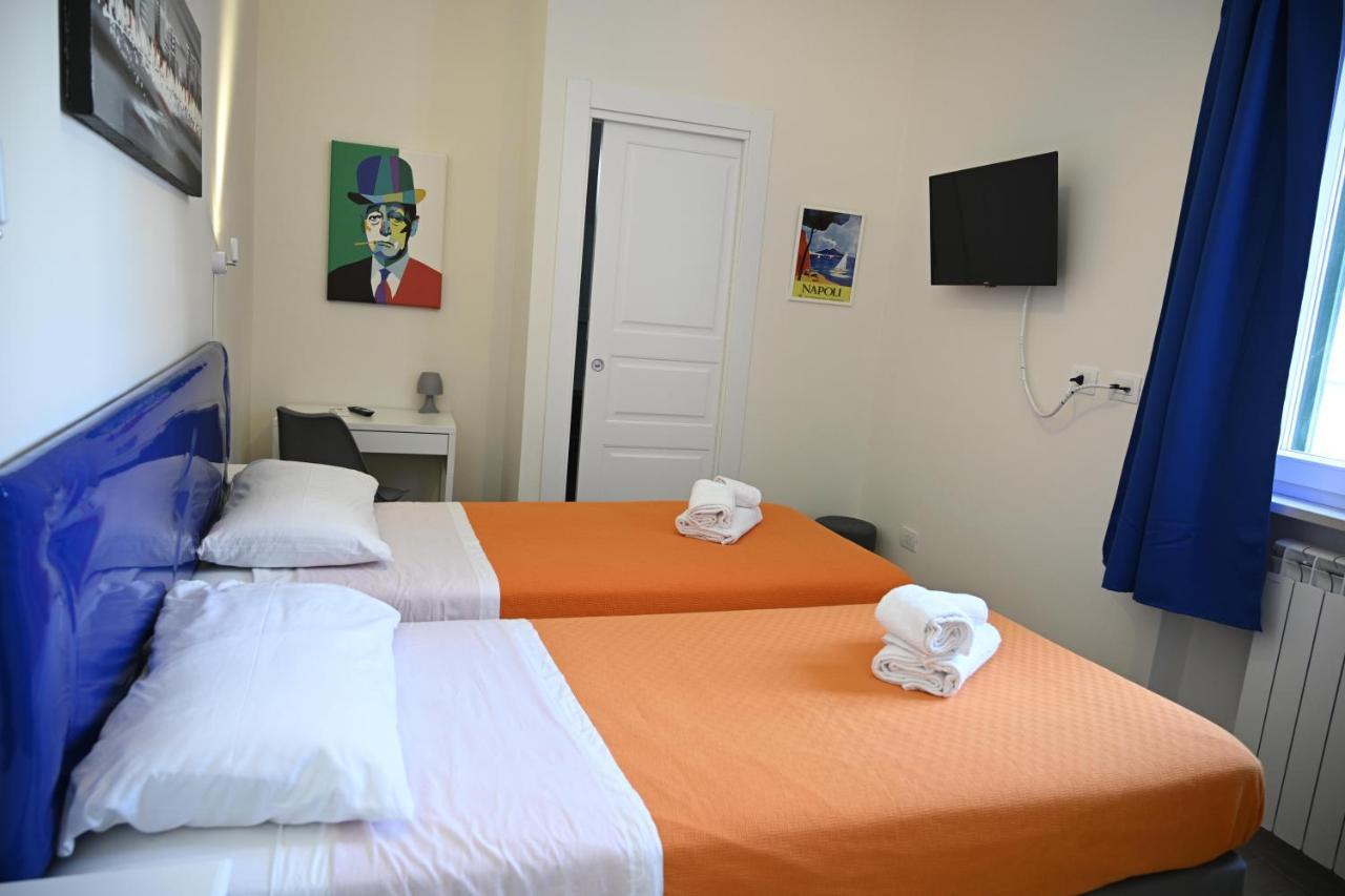 Casa Donna Francy City Center Napels Buitenkant foto