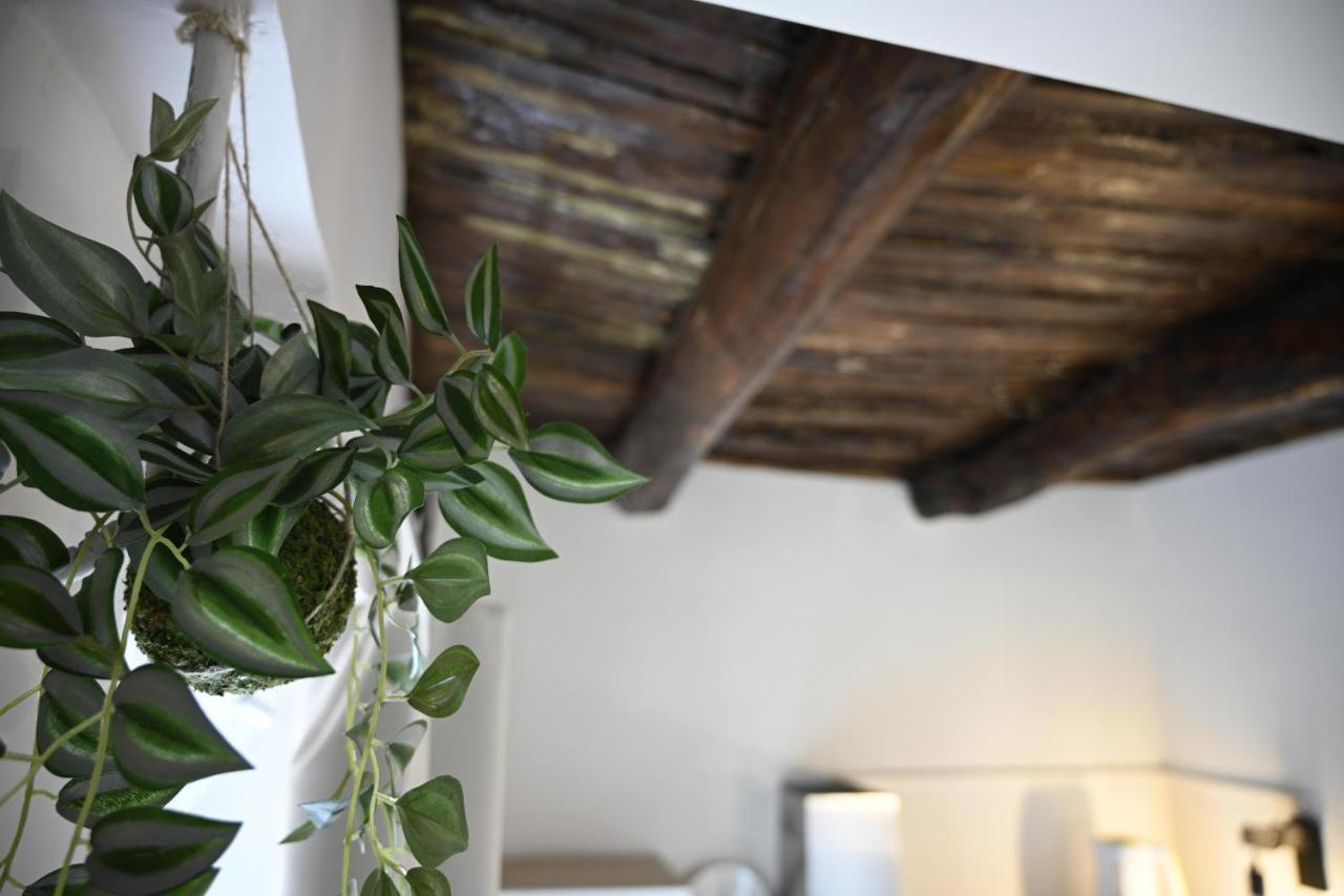 Casa Donna Francy City Center Napels Buitenkant foto